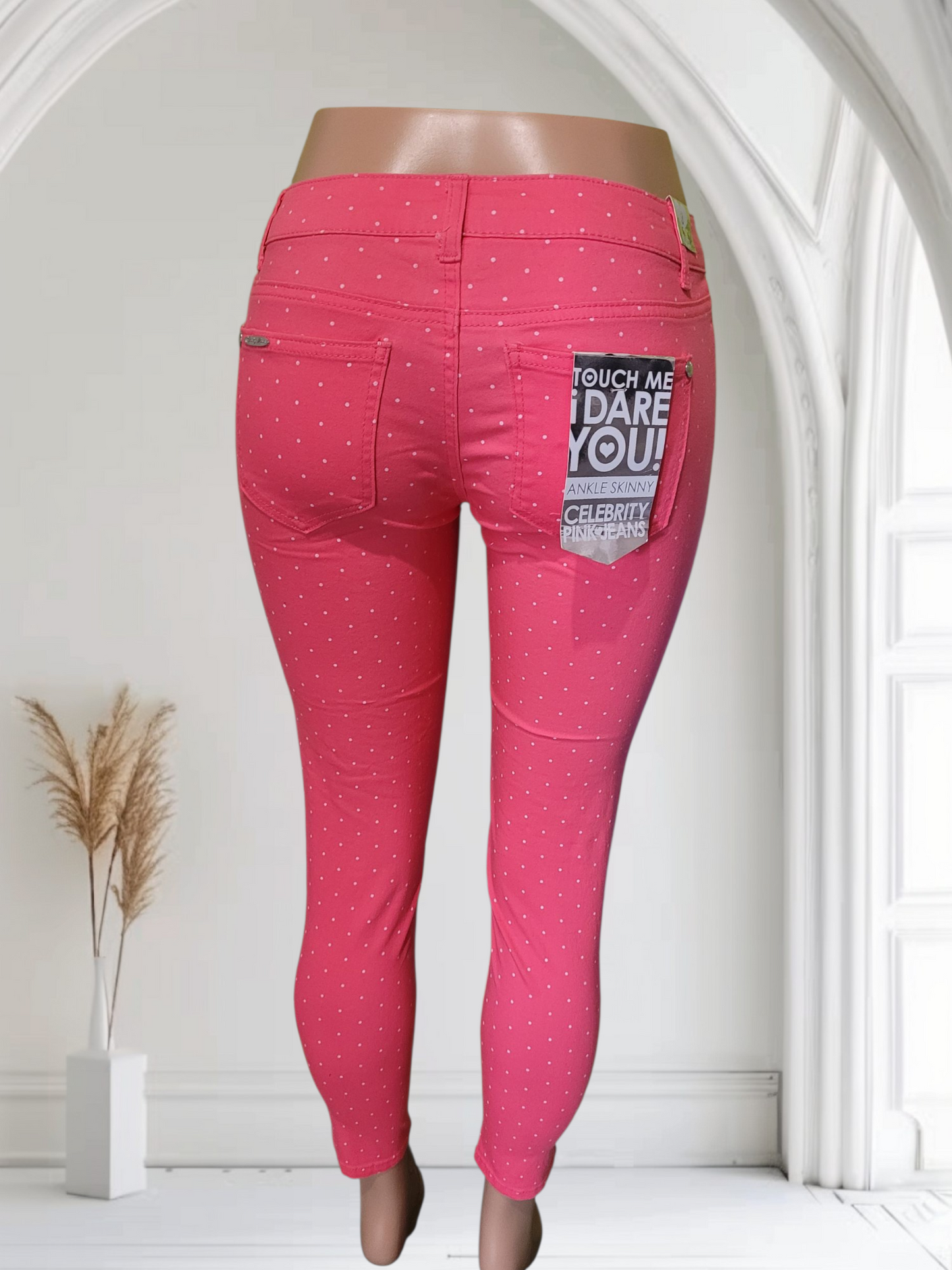 CELEBRITY Women's - Perfect fit and stylish look