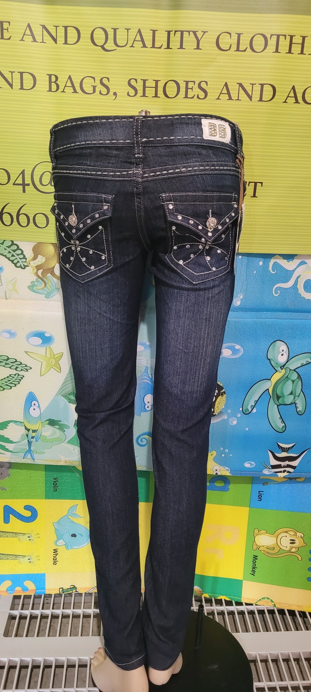 B.B.JEANS.FASHION  (ONE)