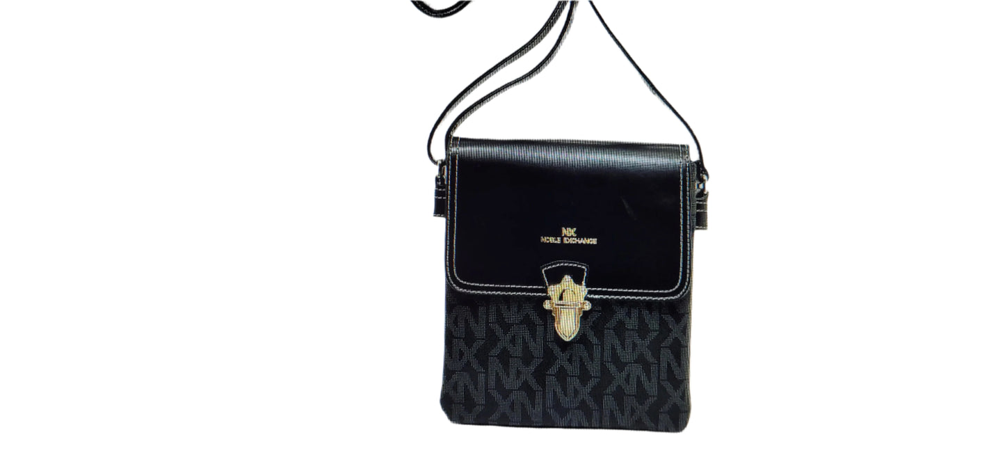 NX SIGNATURE FLAP CROSS BODY BAG - BLACK - IVORY COLOR